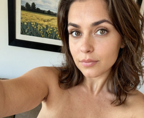 portrait of eliminated by selfie